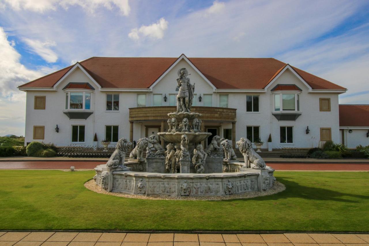 Turnberry Apartments Exterior photo